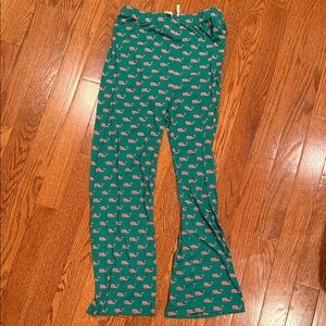 Vineyard Vines Green Pants with Red Whale Pattern